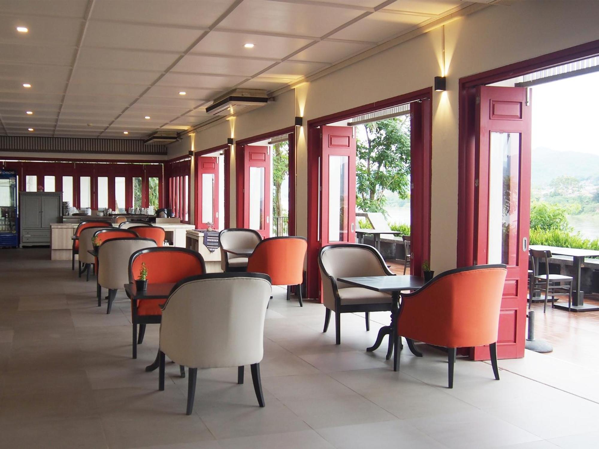 Fortune Riverview Hotel Chiang Khong Exterior photo