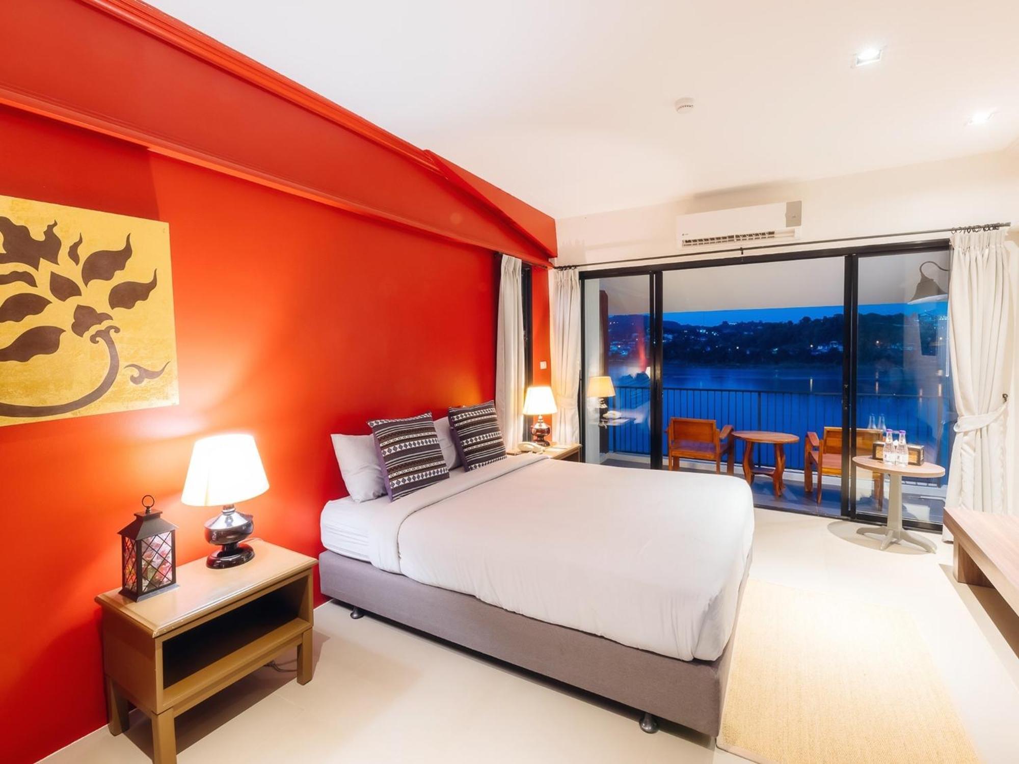 Fortune Riverview Hotel Chiang Khong Exterior photo